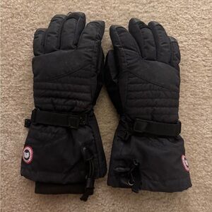 Canada Goose Arctic Gloves